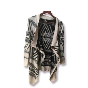 Long knitted tribal print cardigan